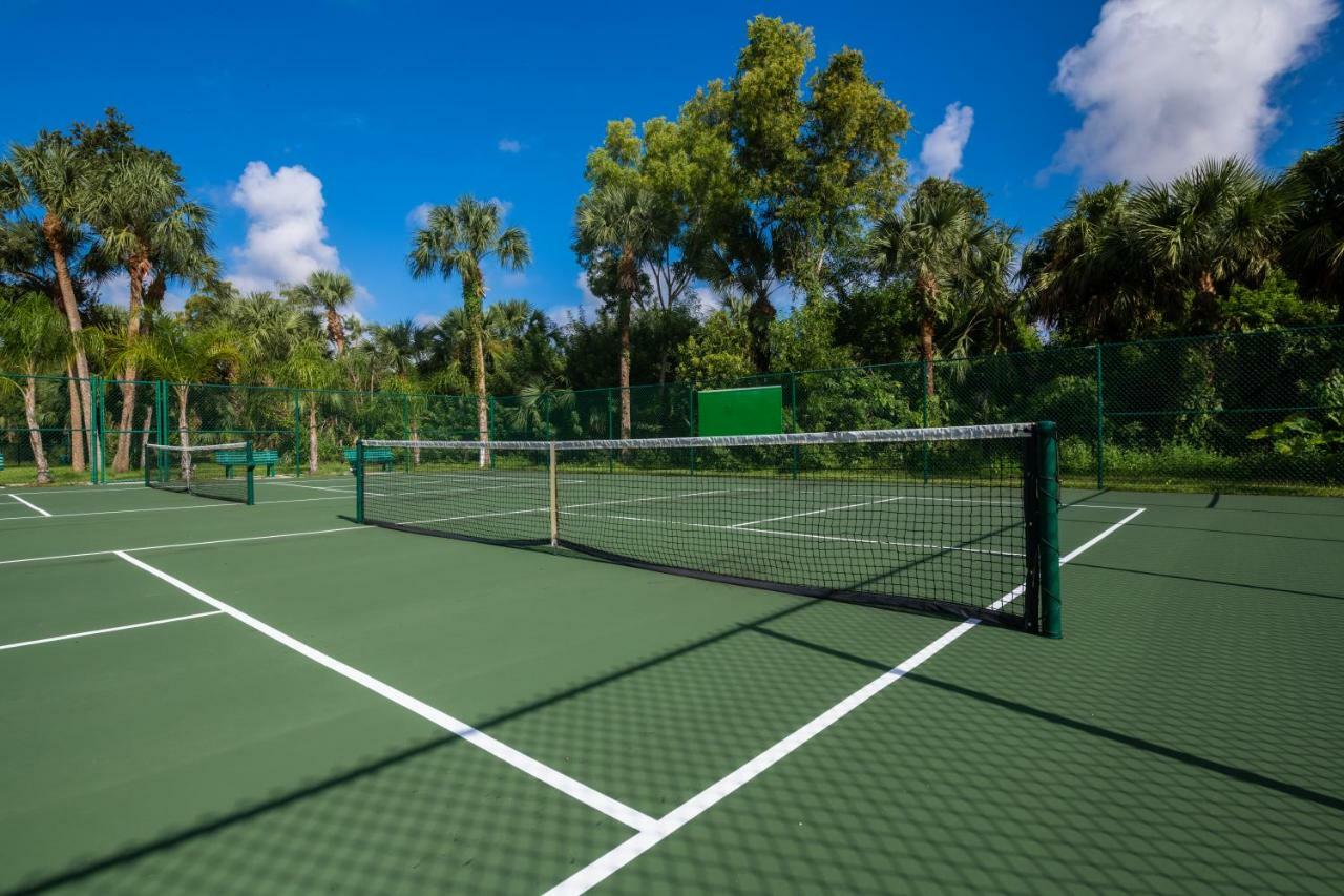 Naples Rv Resort Naples Manor Ngoại thất bức ảnh